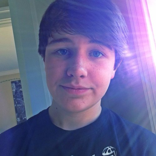 exssesive talker.cake eater.mini-monester
instagram~@awkward_andrew