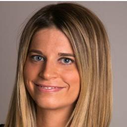 Digital & PR strategist in Big Apple with a fondness for exotic food & global travel. Passionately transforming how we address addiction @toendaddiction