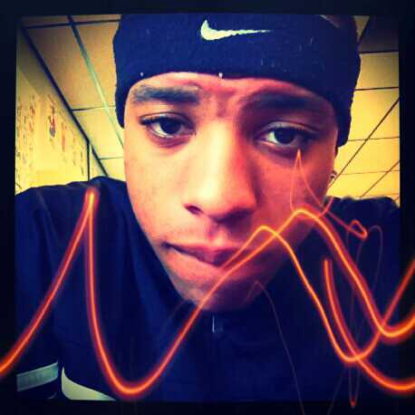 No mention No follow back , btw girlfriend was here ♥ follow me @___eastsideTHUG
