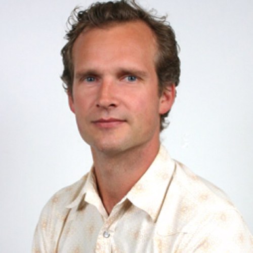 Leon is a solar power professional who has worked in the industry for over 15 years.