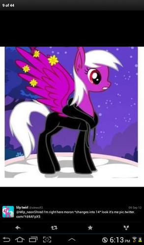 lily__twirl's profile picture. Life isn't easy when your friends don't even know you or remember.... But I have to live on.....