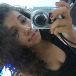 A vida nos ensina o que é o certo e o errado e cabe a cada um de nos escolher seu próprio caminho.
  http://t.co/1l9SPUSpqC