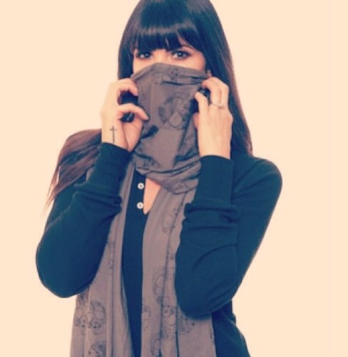 KatelynneEPA's profile picture. ||24||Art teacher||Ghost|| talk to me loves, I don't bite. @KellinMcL_EPA's ex wife. Doomed to wander the earth single and unloved.