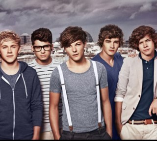 Fan Page Of One Direction...FOLLOW ME I WILL FOLLOW BACK...BE PREPARED FOR MY WEIRDNESS HA THATS WHAT SHE SAID ;)