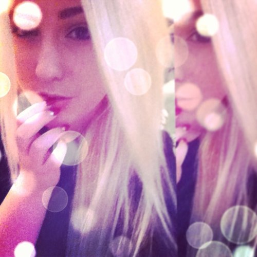 CarlyxCat's profile picture. NO REGRETS, LIVE FOREVER. cat lover, cali bound, future makeup artist, hollywood fiction, music lover.