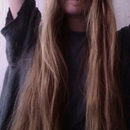 Small and Dainty   kik: needAna