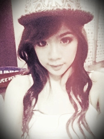 Hello,.. I'm just parodi of @danitavinafojae ._. member of @Princess_Ind ~