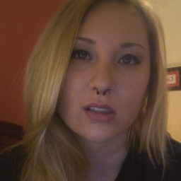 hickorean's profile picture. I love....lamp