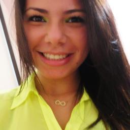 (…) Sem apego. Sem melancolia. Sem saudade. A ordem é desocupar lugares. Filtrar emoções. Viver sem se preocupar! :-*