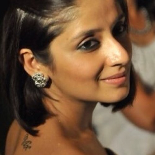 Nomad..traveller...filmmaker...dreamer....dog lover....Photographer....Vegetarian...love to cook....dancer