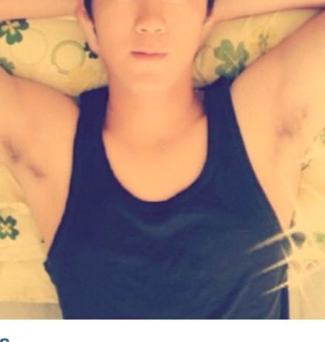 22, bisexual, top, malibog, jakulero, salsalero, newbie here follow me pls :) Skype: kevin.dizon26