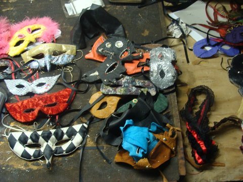 CUTFACE's profile picture. Cutface is an experimental laboratory of mask making and Party decoration of brasilian inspiration based in London.