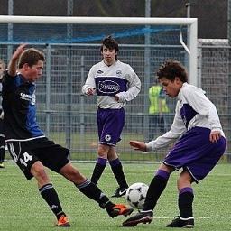 Brrennan//16 years//proud Indo///player of L.R.C A1//Taken by AB// heerenlanden college// Ajax Amsterdam//0637303093// Snap/insta:brennan0345//