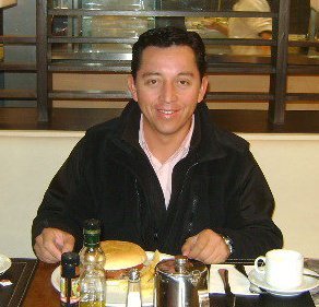 Cristian Fuentes Morapasten, Ingeniero Civil en Minas, Ingeniero en Prevencion de Riesgos, Experto Sernageomin, MBA Dirección y Administración de Empresas