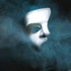 TheatrePhantom's profile picture. Fan of all things panto and theatre.