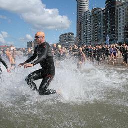 TriatlonZeeland's profile picture. ZWEMMEN, FIETSEN EN HARDLOPEN LANGS DE VLISSINGSE KUST OP 14 EN 15 JUNI 2013