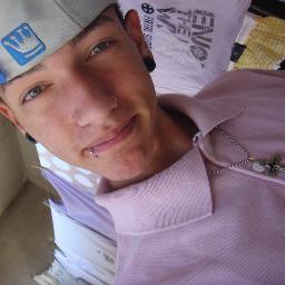 WebDesigner & Designer Grafico; Solteiro . A Procura De Namorada :p