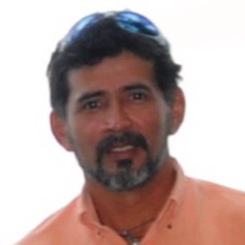 LICENCIADO EN TURISMO, GUIA CERTIFICADO, AFICIONADO A LOS DEPORTES Y ENAMORADO DE MI FAMILIA, MI PAIS Y MI ESTADO
