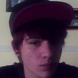 Skate, play games, im 5'6 currently in a relationship, im 17 and living life. i listen to death-metal, rap, and dubstep. i get bored really easy 3
