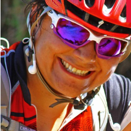 Soy una ciclista apasionada que espera con ansias el fin de semana para conocer mas paisajes :) Tica que vive en Ohio,USA ❤️🇨🇷
