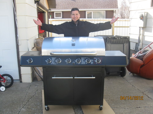 I'm one of three Network Administrators for the GSSD by Day, Grill-Geek by suppertime.  Metis` descendant from St. Madeleine.