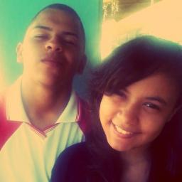 - 1º twitter @WilliansJr_  //   eu te amo acima de tudo, vida s2 @sarahlimat aqui.