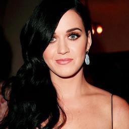 @katyperry , você é tudo para mim ...  te amo demais . a mais mais de todas . minha baby  ♥
