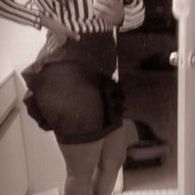 Profile Picture of Leah Shanice Holmes (@Pretti_lilLeah) on Twitter