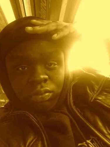 #Team flo#Team idgaf#Nyc!!  follow me and i'll return the love
