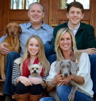 reffbill's profile picture. Father of two, Husband and friend to many