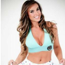 @EuNicoleBahls  ESTA ME SEGUINDO, UUH
eu te amo minha diva você sempre vai ser uma vencedora em nossos coraçoes