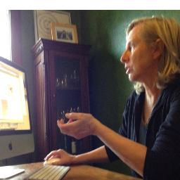 Colorado copywriter, conceptual artist, hyperbolator, digital jane-of-all-trades and a woman who codes.