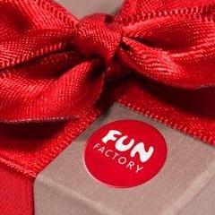 MarieFunfactory's profile picture. Animatrice de réunions coquines, entre filles, sur le 78. Les Fun Party sont conviviales, pleines d'humour et de confidences entre femmes.