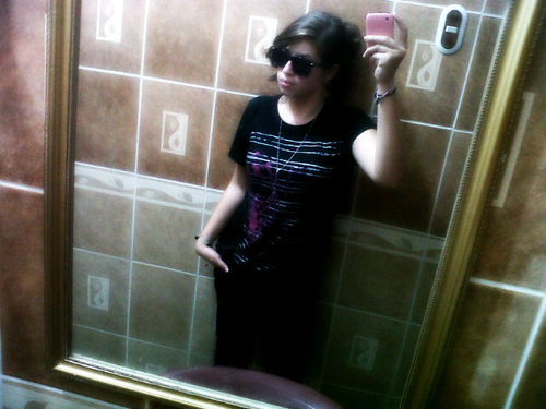 Pin:21FEEAFF