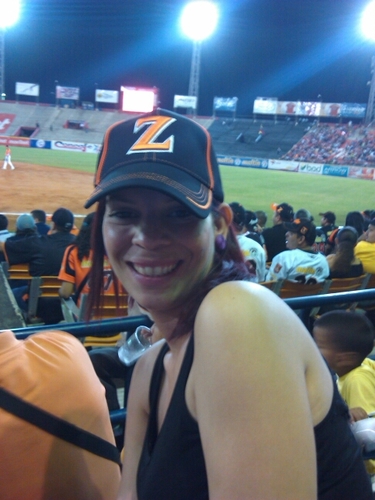 Venezolanisima.... Zulianisima... Esposa y madre, amante de las gaitas, caraotas y dulce de limonsón. Defensora de los animales, Católica, Humanista