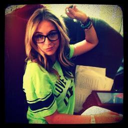 Madly in love with @LouehTomm0!! Mother of Edward(: BFFS @FakingAriGrande and @LouTomm01991(: HURT THEM, I'LL HURT YOU!!!