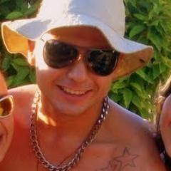 [b]alex.naboa@