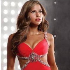 I love Reba m and hate justin b and love contry music i think of my self as hot and i am a model
