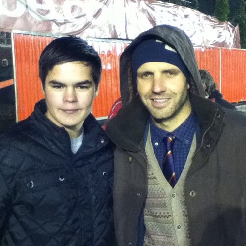 96Hhoward's profile picture. Follow and i will follow back:D