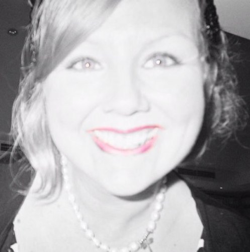 alohathursday's profile picture. 