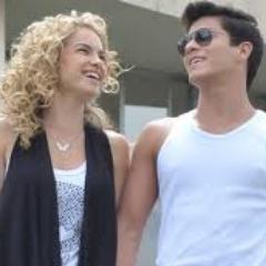 Rebeldes? Feito um LOUCO VÍCIO tomou conta de mim.Foi de repente num segundo invadiu meu mundo e eu me entreguei. @rebelde_oficial ♥ Since : 23/06/12