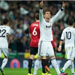 quisiera ser  el mejor jugador de soccer del mundo , amo a mi mama a dios y soy muy respetuoso. Y q viva el madrid