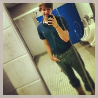 Im 16 6'2 weigh 185 and i go to coosa county skool