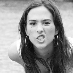Nada no mundo e nem fora dele vai me fazer desistir da razao da minha vida, voce! @Tatawerneck ♥ dona: @itswernecker