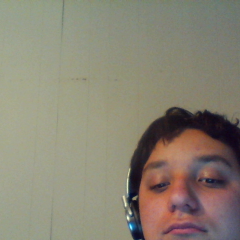 AaronGondesen's profile picture. I have autism. I'd like to make friends with other autistic teens.