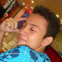 JachinDue's profile picture. The silence isn't so bad
'Til I look at my hands and feel sad...
Cause the spaces between my fingers...
Are right where yours fit perfectly...