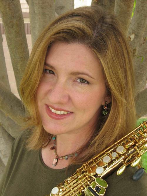 I am a professional voice talent and freelance woodwind player based in Los Angeles.