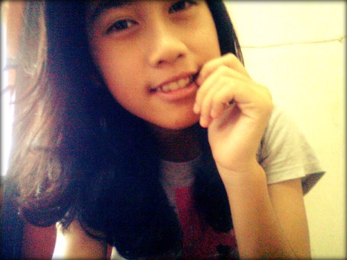 Hye ! Just call me Lisa ! Nothing special about me ! I'll follow u back :D
