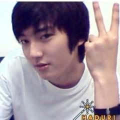 saya elf, ^^ {SIWONEST}