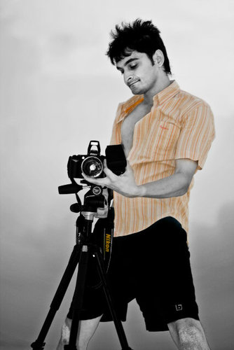 Photographer, Guitarist, Engineer, MBA, Crazy, Work-in-Progress